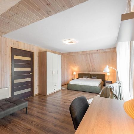 Shanghai Banzai Family Apartment Вильнюс Экстерьер фото